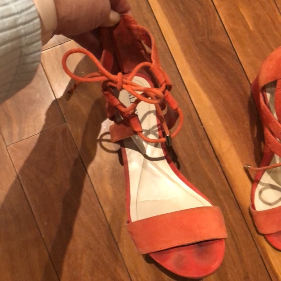 ALFANI, coral suede with laces, size 8 - Picture 4 of 4